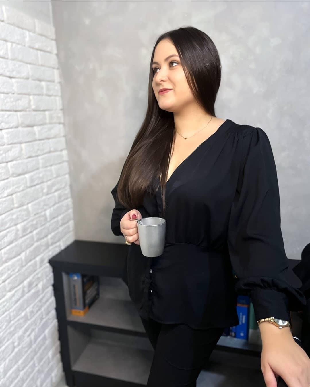 Retrato profissional da Dra. Hariana Andrade Alves